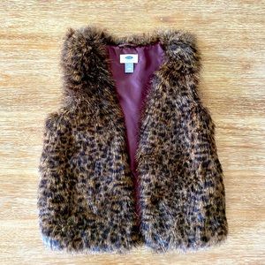 Old Navy Girls’ Leopard 🐆 Print Faux Fur Vest